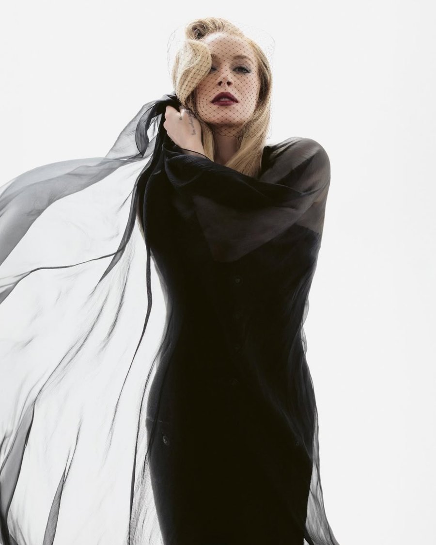 Lindsay Lohan beauty look by Ash K Holm